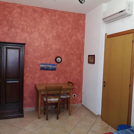 Casa Vacanze Rose E Fiori Sardegna San Vito  Exteriör bild