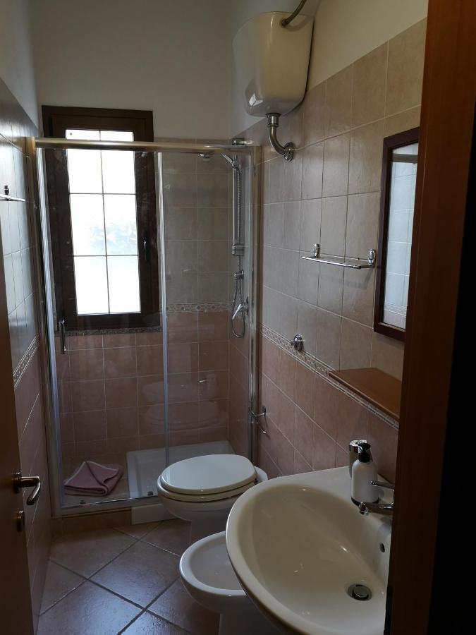 Casa Vacanze Rose E Fiori Sardegna San Vito  Exteriör bild